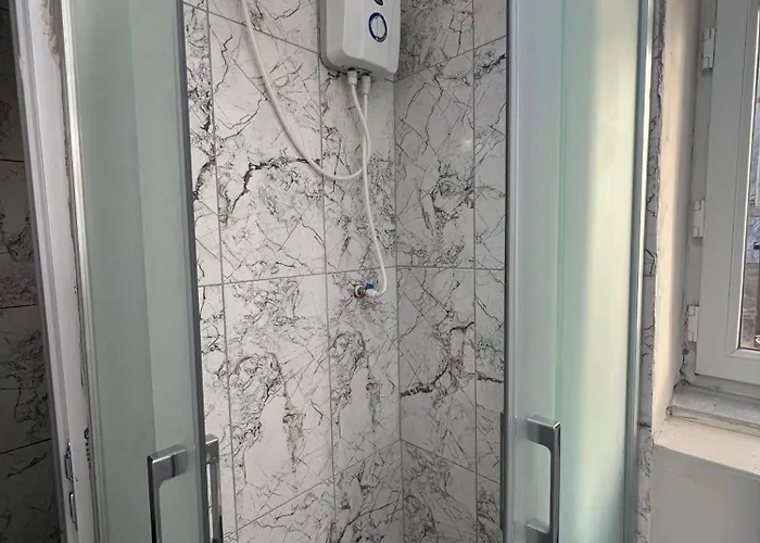 מלון דירות Home Suite 4*